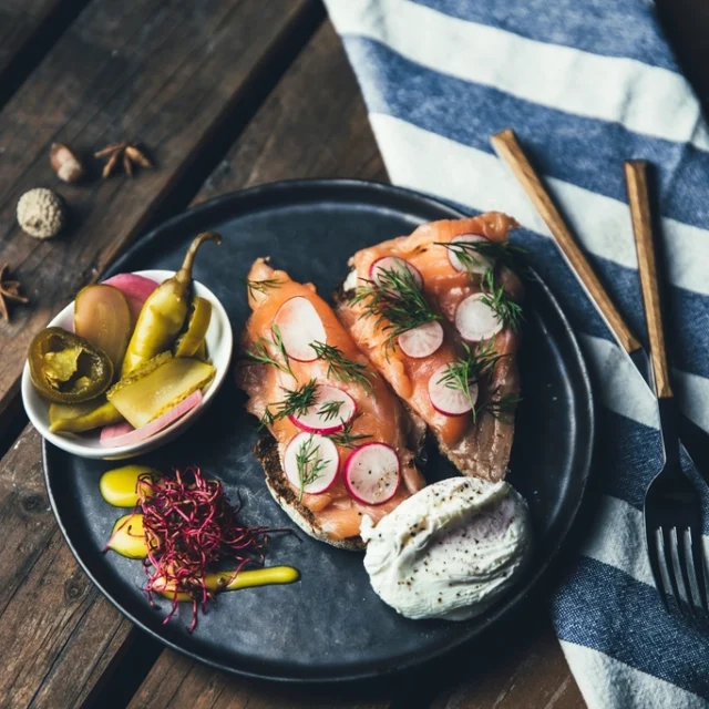 Free healthy salmon dish herbs